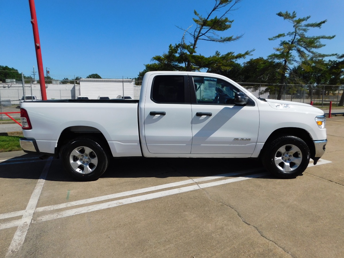 ram ram 1500 pickup 2024 1C6RRFBG3RN192063 image ram ram 1500 pickup 2024 1C6RRFBG3RN192063 image